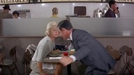 POWIEW LUKSUSU.  (1962) lektor