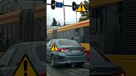 Przejazd na czerwonym świetle autobusu + osobówki #shorts #rikordwidjo