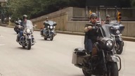 LiveLeak - Hundreds of motorbikes drive around New York City in 9/11 tribute