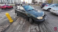 Policja zatrzymuje pieszego na zlecenie pasjonatki GTA (Bazarek - Odc.  2)