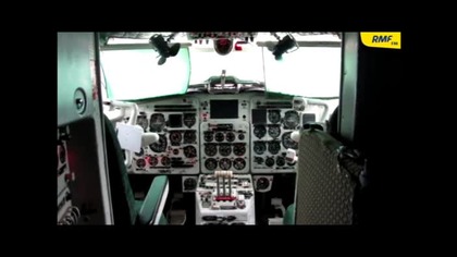 Paweł Świąder lądował jednym z dw&oacute;ch JAK 40 w Smoleńsku / Drugim lądował Jacek Sasin