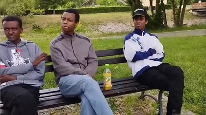 Jeszcze o Somalijczykach z Zielonej Góry.  To sytuacja z soboty, kiedy sprawa została po raz pierwszy  mp4 686x432