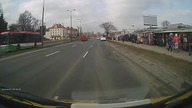 Rowerzysta na przejściu dla pieszych