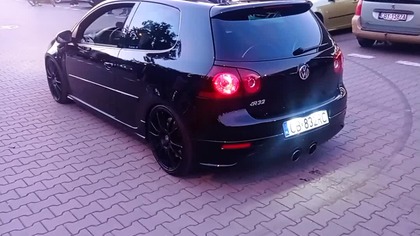 odjazd Volkswagena Golfa R32 #BydgoskieKlasykiNocą