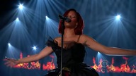 Love the way you lie , I need a doctor (Live) - Eminem ft Rihanna , Dr. Dre ,Skylar