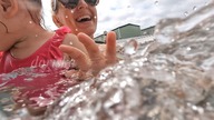 WPADŁ Z KAMERKA DO JACUZZI | DLM