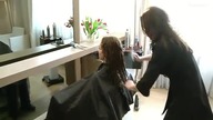 Pomysł na fryzurę z włosów kręconych
