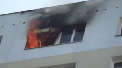 Pożar Mieszkania na 12p bloku w Gdańsku Zaspie! Dojazd 5 Zastępów PSP akcja gaśnicza!