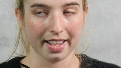 Weronika Lach mierzy się z tureckim systemem, gdy jej mama Luiza walczy o życie w szpitalu.