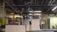 Parkour w wykonaniu robota