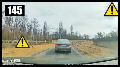 Cofanie na wahadle, wjazd na czerwonym świetle