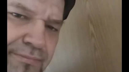 Sławomir Kawecki 50 minucie atakuje dziennikarza.  A wcześniej sabotaż rowera