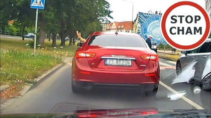 Maserati wymusił pierwszeństwo i zaczął się odgrażać #1923 Wasze Filmy