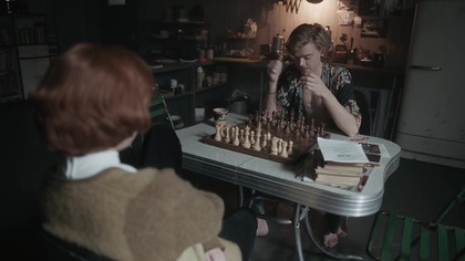 Gambit kr&oacute;lowej - 06 Lektor