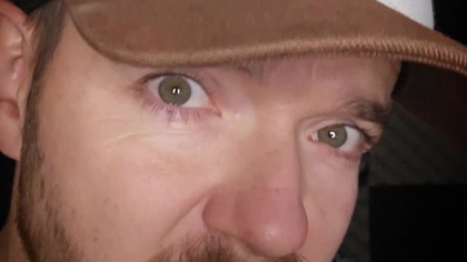 PRZYSZŁOŚĆ czy OSZUSTWO? 5 minut ładowania i 600 km zasięgu?! #jednoślad #motocykle #cowmotopiszczy