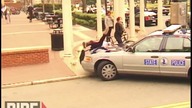 Policjant wjechał na   