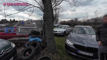 Gra w żołnierzyki; ty parkujesz, ja zgłaszam (2160p 60fps AV1-128kbit AAC)