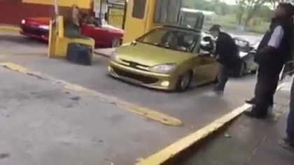 Niskie zawieszenie kontra próg drogowy