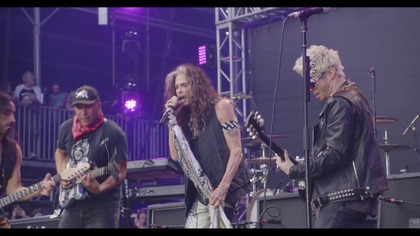 Steven Tyler - Walk This Way (Aerosmith cover) / Whole Lotta Love (Led Zeppelin cover) - Back To The Beginning