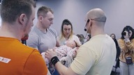 Błogosławieństwo niemowlęcia (Wiktoria Bindyk) oraz rodziców Arek i Asia Bindyk | Tomasz Dorożała