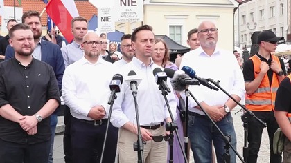 Szanowni Państwo, YouTube nieustannie cenzuruje nasze treści i obcina nam nawet 90% zasięgów, co pozbawia nas możliwości utrzymania naszej działalności. Wobec tego bardzo prosimy o Państwa wsparcie. Jeśli chcą Państwo wspomóc naszą misję walki z systemem, można to zrobić pod poniższymi linkami, LUB UDOSTĘPNIAJĄC po prostu ten materiał!
 https://wolnosc.tv/wsparcie/
 Patronite: https://patronite.pl/wolnosctv
 Wirtualna kawa: https://buycoffee.to/wolnosctv

  Kliknij DZWONEK  i SUBSKRYBUJ kanał, aby być na bieżąco!
https://youtube.com/channel/UCbrkcWVRq0BP75PccSYv-qA?sub_confirmation1
 Więcej na portalu https://wolnosc.tv
 Znajdź nas również na FB:  https://www.facebook.com/WolnosciNiepodlegloscTV
 Oraz Twitterze: https://twitter.com/WolnoscTV
 Wirtualna kawa: https://buycoffee.to/wolnosctv

#konfederacja #bosak
