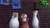 Pingwiny z Madagaskaru - SE02E40 Przedświąteczna Gorączka