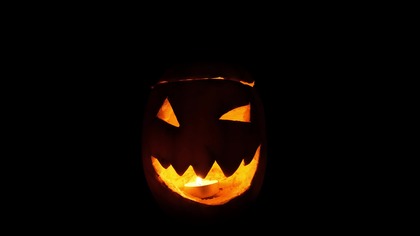 Halloween Night Ambience: A Sinister Smile in the Dark | 10H Creepy & Cozy Atmosphere