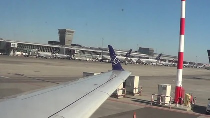 26 04 16 Embraer ERJ 170 100LR 17000065 SP LDG Warszawa Vilnius LOT