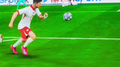 Ładna akcja Roberta Lewandowskiego #fc26 #fifa