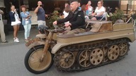 Parada pojazdów aut wojskowych inscenizacja Hel 2016 D-Day