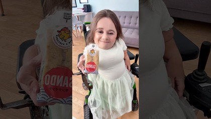Test japońskiej kanapki z pastą z kurczaka  | #shorts | Magdalena Augustynowicz