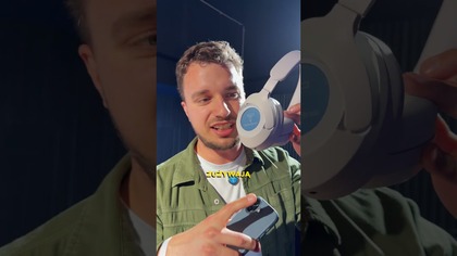 Te SŁUCHAWKI mają EKRAN 