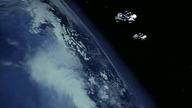 Kosmos 1999 - 1x15 - Pełny krąg