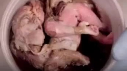 Z wielkim żalem pokazuje ten film Odradzam oglądanie wrażliwym osobom ABORCJA TO MORDERSTWO