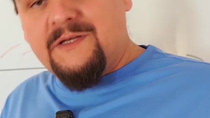 Większość z nas nie pamięta dzieciństwa! 
https://youtu.be/kQvsuwiPAAk?sih6Lzwjo6y6xYRZ25
Na sesjach widzimy, że mózg blokuje traumy, chroniąc układ nerwowy. Ukrywamy wspomnienia, by przetrwać. Odkryjmy mechanizmy obronne i odzyskajmy radość życia!