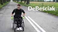 DeBeściak - ściga się na wózku i pomaga innym