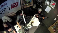 Hołdys śpiewa o sobie w Roxy FM