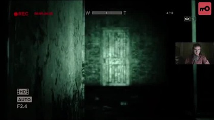 NIE OTWIERAJ DRZWI NIEZNAJOMYM (Outlast) #shorts #shortvideo #outlast #letsplay #gaming #gameplay