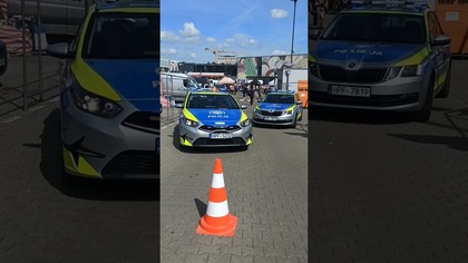 Tak wygląda zablokowany wjazd na targowisko Bałuty #policja #radiowozy