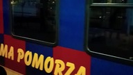 Kontrowersyjny pociąg na stacji w Koszalinie ;) Regio w barwach Pogoni Szczecin jeździ po Pomorzu ;)