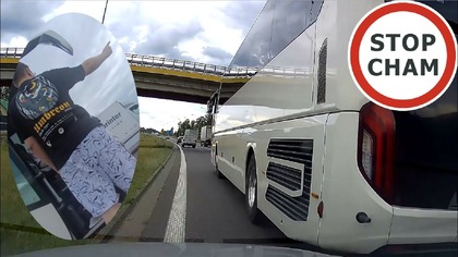 Kolizja z autokarem i konfrontacja #1944 Wasze Filmy