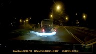 Tak się kończy wyprzedzanie na zakręcie