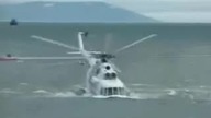 Helikopter w morzu