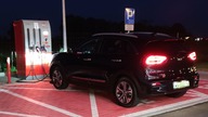 Nocna podróż | KIA E-NIRO | Live