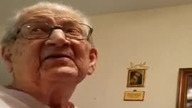 98 letni dziadek uświadamia sobie ile ma lat