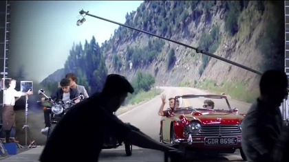 One Direction - Kiss You (Official)