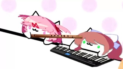 Catsuki dźga Meownikę fletem