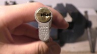 Wkładka Ultion Home Defence otrzymana od Mimi_77 - prezentacja, a Bonusowo Pickowanie Wężem.