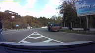 Szalone koło na drodze