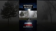 Mgła, zero widoczności a on wyprzedza.  Sekunda odwagi czy sekunda do tragedii? #dashcam #droga